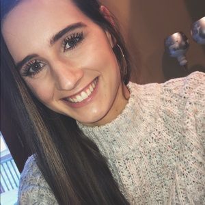 Meet your Posher, Victoria